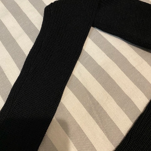 Wilfred Black Knitted Turtle Neck Open Shoulder - Picture 5 of 7